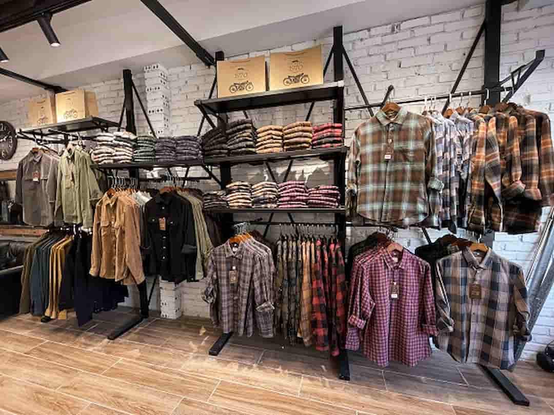 Tổng hợp 9 shop bán quần áo vintage nam Hà Nội