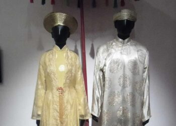 Trang phục truyền thống thời kỳ nhà Trần