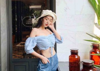 Quần short + áo croptop
