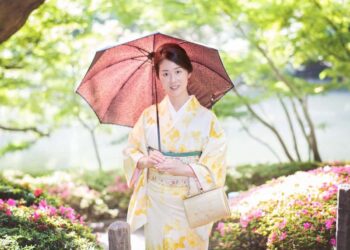 Cách mặc Kimono – Hướng dẫn mặc Kimono Nhật Bản